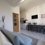 Le De La Cathédrale - Calme - Jardin - Wifi Apartamento