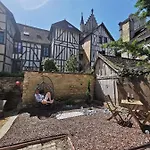 Apartamento Le De La Cathédrale - Calme - Jardin - Wifi