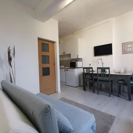 Le De La Cathedrale - Calme - Jardin - Wifi Apartment